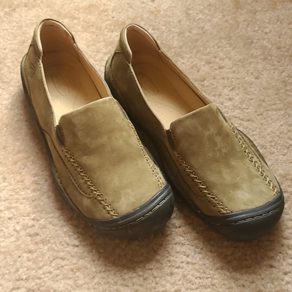 keen loafers